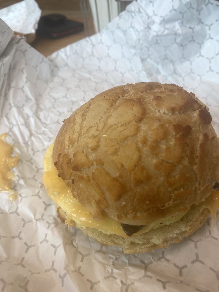 Black Dog Baking Logo