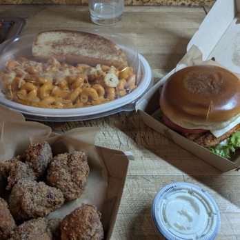 Tuxon Chix - Marsala mac and cheese and boneless wings. Buffalo chicken sandwich - Chicken Shop Near Me - Tucson, Arizona Tuxon Chix - Marsala mac and cheese and boneless wings. Buffalo chicken sandwich - Chicken Shop Near Me - Tucson, Arizona