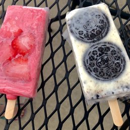 Strawberry and Oreo popsicles