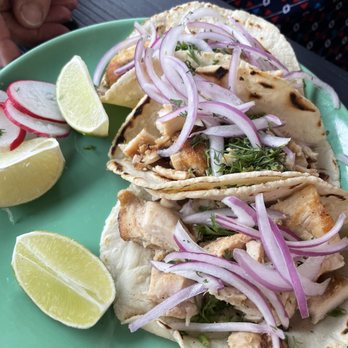 Las Catrinas Mexican Bar & Eatery - Pollo Taco - Cocktail Bars Near Me - Astoria, New York