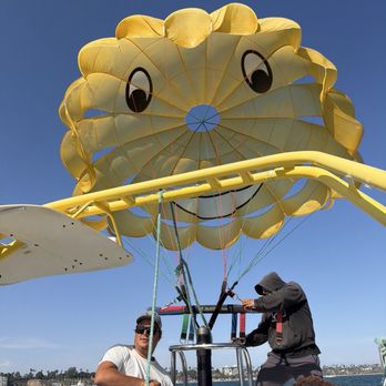 Long Beach Parasail - Parasailing Near Me - Long Beach, California