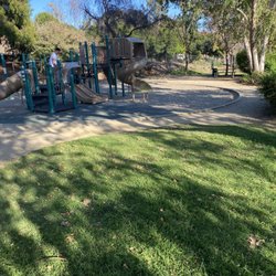 Hill Crest Knolls Park