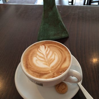 Maxway Coffee - Cappuccino - Coffee & Tea Near Me - Berlin, BE