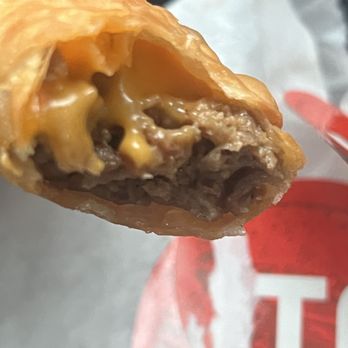Slutty Vegan - Slutty Egg Roll - Vegan Near Me - Brooklyn, New York Slutty Vegan - Slutty Egg Roll - Vegan Near Me - Brooklyn, New York