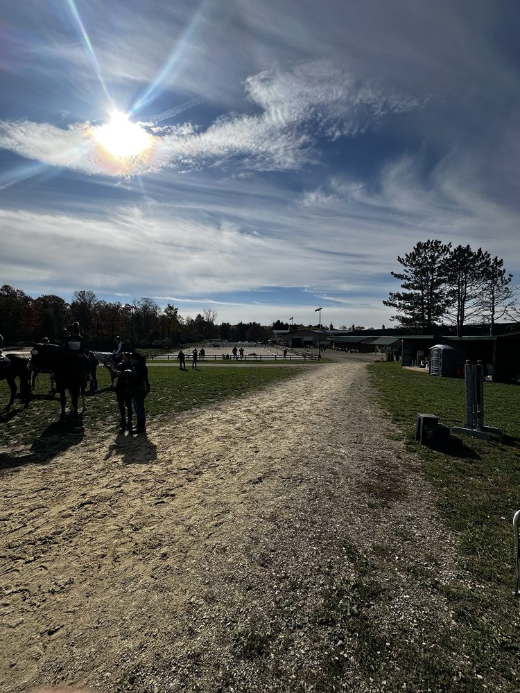 Hinckley Equestrian Center - equestrian in Hinckley, OH