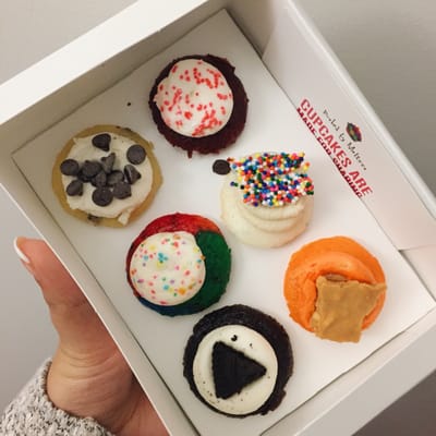 Baked by Melissa by null