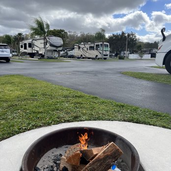 Palm Beach Travel Camper - RV Rental Near Me Palm Beach Travel Camper - RV Rental Near Me