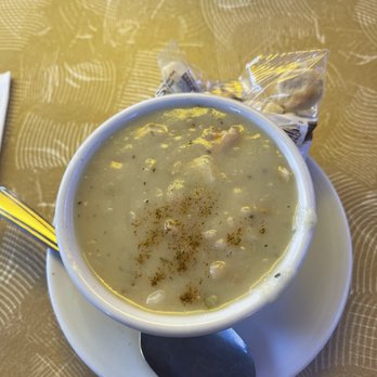 Barbara's Fishtrap - Fresh Made Clam Chowder - Seafood Near Me - Half Moon Bay, California Barbara's Fishtrap - Fresh Made Clam Chowder - Seafood Near Me - Half Moon Bay, California