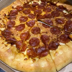 Pizza Hut - Crappy pizza