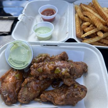Fiji Fry House - Chicken wings - Halal Near Me - San Leandro, California