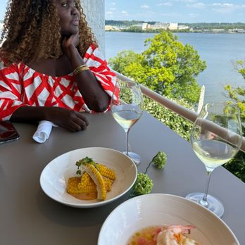 Jula’s on the Potomac - Breakfast & Brunch Near Me - Alexandria, Virginia Jula’s on the Potomac - Breakfast & Brunch Near Me - Alexandria, Virginia