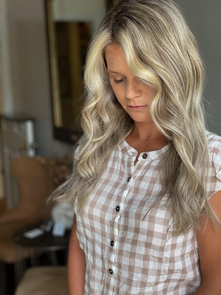 MANE TAMER STUDIO Updated October 2024 21 Photos 109 Broyles Dr