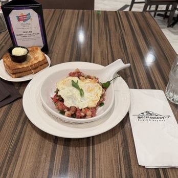 Muckleshoot Casino Resort - Corned beef hash - Resorts Near Me - Auburn, Washington