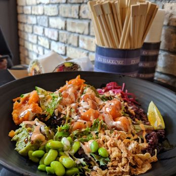 En Hakkore 2.0 - Fresh ingredients and no lost flavors in this busy bowl. - Asian Fusion Near Me - Chicago, Illinois