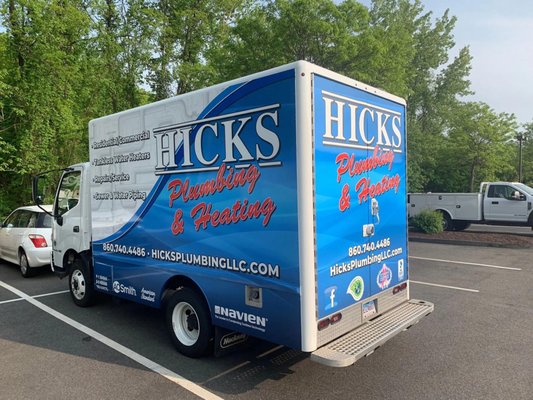 Hicks Plumbing & Heating Logo