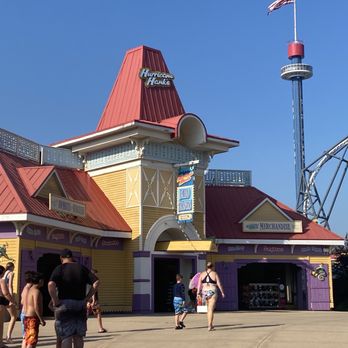 Six Flags Hurricane Harbor - Amusement Parks Near Me - Gurnee, Illinois