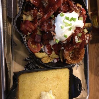 Left Coast Brewing - Frings with burnt ends and some corn bread - Barbeque Near Me - Irvine, California Left Coast Brewing - Frings with burnt ends and some corn bread - Barbeque Near Me - Irvine, California