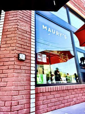 Maury's by null