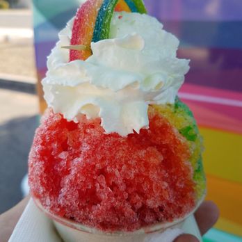 Sno Cafe - Rainbow Stuffed Sno Ball - Food Trucks Near Me - Clovis, California