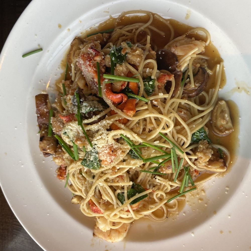 Yard House - Lobster Garlic Noodles - New American Near Me - Carlsbad, California Yard House - Lobster Garlic Noodles - New American Near Me - Carlsbad, California