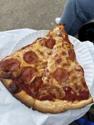 Petes Pizza and Bakehouse by null