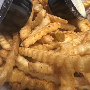 Chickie’s and Pete’s - Sports Bars Near Me - Philadelphia, Pennsylvania