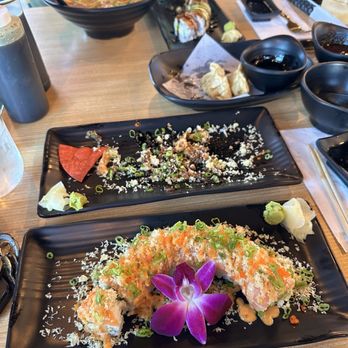206 Luster Grill - Girlfriend roll - Sushi Bars Near Me - Lewisville, Texas 206 Luster Grill - Girlfriend roll - Sushi Bars Near Me - Lewisville, Texas