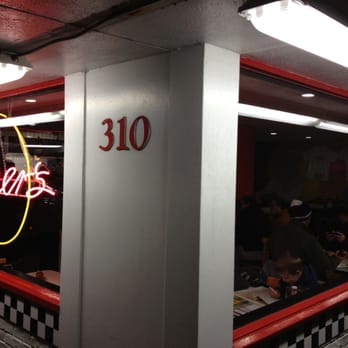Boomer's Drive In - Boomer's 310 Samish Way, Bellingham, WA. - Burgers Near Me - Bellingham, Washington