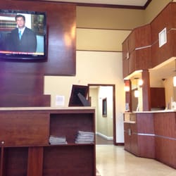 American Urgent Care - Nice lobby
