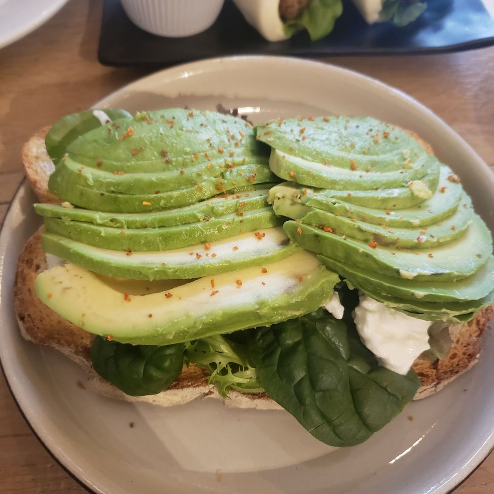 Bee Cafe - Avocado Toast - Cafes Near Me - Woodside, New York Bee Cafe - Avocado Toast - Cafes Near Me - Woodside, New York