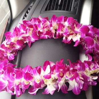 LeiGreeting - Deluxe flower lei - Florists Near Me - Honolulu, Hawaii LeiGreeting - Deluxe flower lei - Florists Near Me - Honolulu, Hawaii