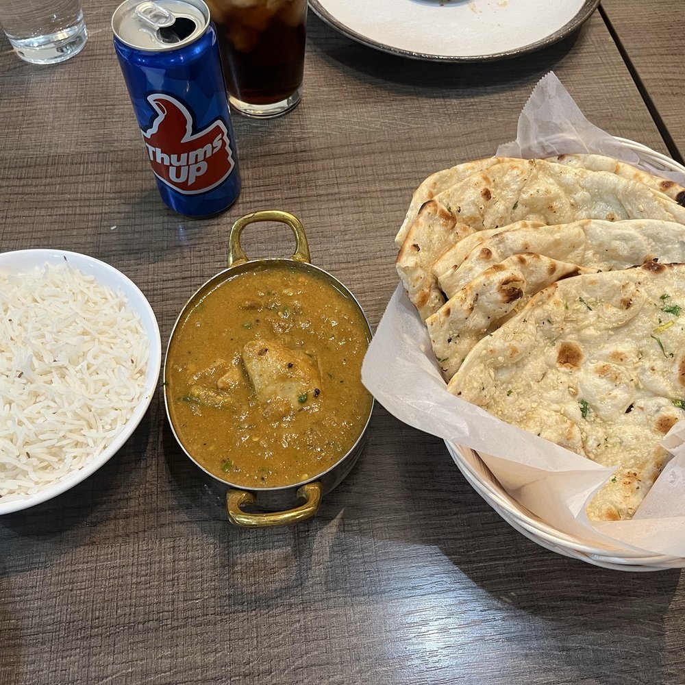Panchakattu - Panchakattu Special Chicken Curry Garlic Naan - Indian Near Me - Chandler, Arizona Panchakattu - Panchakattu Special Chicken Curry Garlic Naan - Indian Near Me - Chandler, Arizona