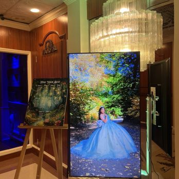 Sterling Caterers and Restaurants LLC - Entrance - Caterers Near Me - Bethpage, New York Sterling Caterers and Restaurants LLC - Entrance - Caterers Near Me - Bethpage, New York