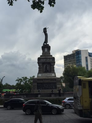 Monument to Cuauhtémoc by null