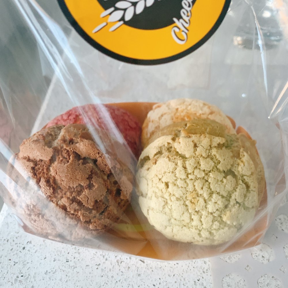 Cheese Baker - Cream puff: chocolate, march, lychee and original - Bakeries Near Me - Toronto, Ontario