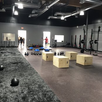 Evolv Fitness OC - Gyms Near Me - Tustin, California Evolv Fitness OC - Gyms Near Me - Tustin, California