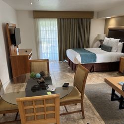 Desert Breeze Resort