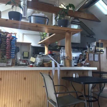 Beach Break Bakrie & Cafe - Inside - Coffee & Tea Near Me - Bethany Beach, Delaware