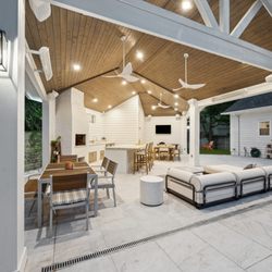 TCP Custom Outdoor Living - Outdoor living in The Woodlands TX. Upgraded pool, new freestanding patio cover with an outdoor kitchen, 1/2 bath and play yard for the kids