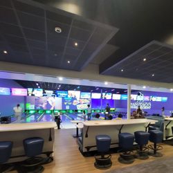 Santikos Entertainment - Bowling alley