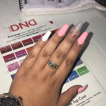 Polish Box - nails done by Elsa - Nail Salons Near Me - Sacramento, California Polish Box - nails done by Elsa - Nail Salons Near Me - Sacramento, California