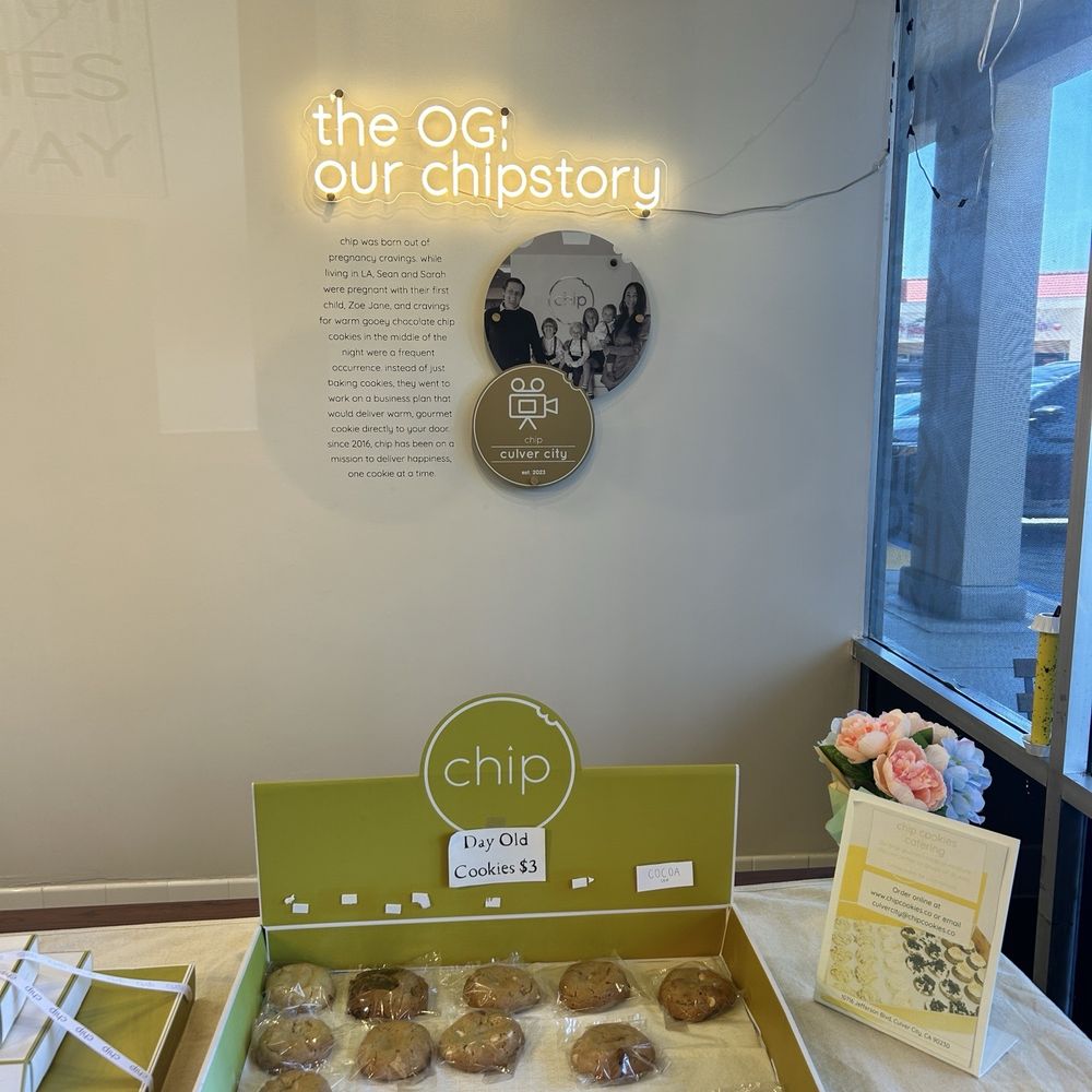Chip Cookies - Inside, day old cookies - Bakeries Near Me - Culver City, California Chip Cookies - Inside, day old cookies - Bakeries Near Me - Culver City, California
