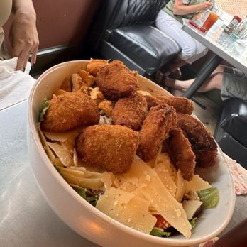 The Federal - Fried Artichoke Salad 4/5 - Pubs Near Me - Durham, North Carolina The Federal - Fried Artichoke Salad 4/5 - Pubs Near Me - Durham, North Carolina