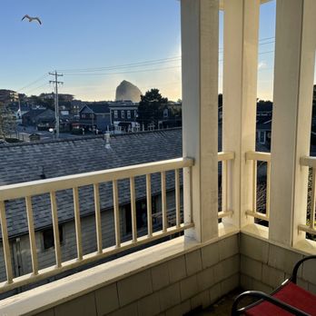 Sea Breeze Court - The view! - Hotels Near Me - Cannon Beach, Oregon Sea Breeze Court - The view! - Hotels Near Me - Cannon Beach, Oregon