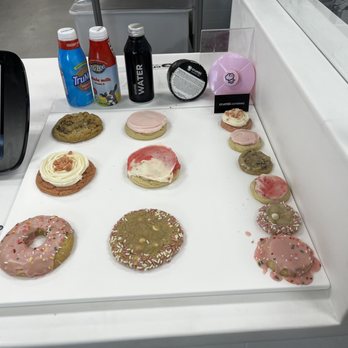 Crumbl - Davenport - Todays choices - Bakeries Near Me - Davenport, Florida
