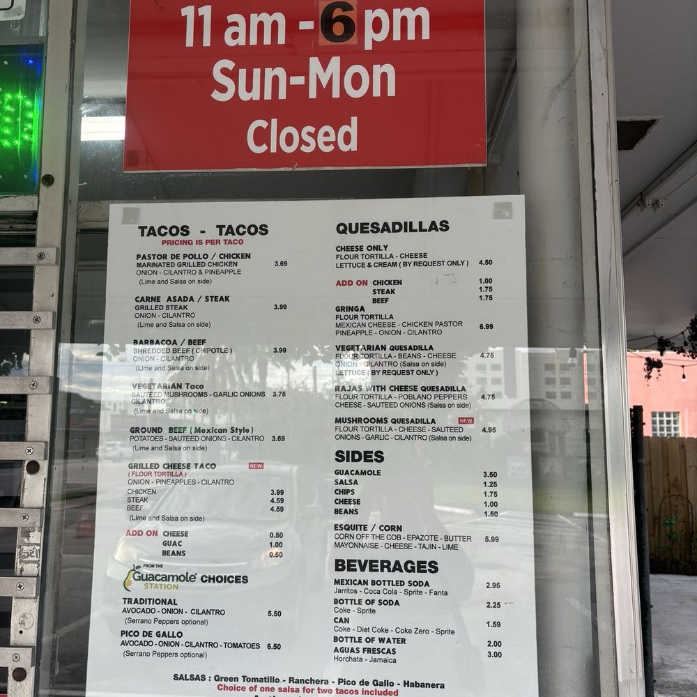 Guacamole Station - Tacos Near Me - Dania Beach, Florida Guacamole Station - Tacos Near Me - Dania Beach, Florida