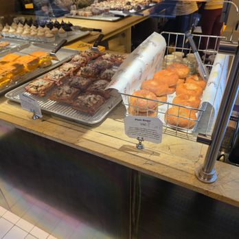 Bub's Bakery - Bakeries Near Me - New York, New York