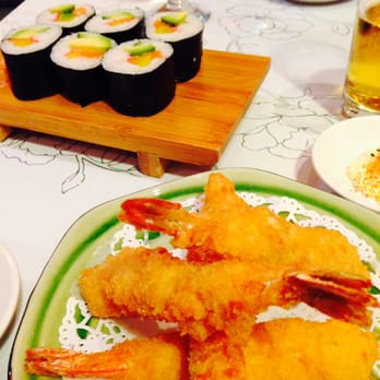 Sakura House - Ebi Fry starter with the delicious Futomaki Rolls in front - Japanese Near Me - Manchester, XGM Sakura House - Ebi Fry starter with the delicious Futomaki Rolls in front - Japanese Near Me - Manchester, XGM