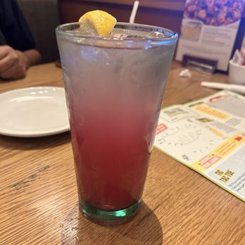 Olive Garden Italian Restaurant - Desert Pear Limonata - Italian Near Me - Tracy, California Olive Garden Italian Restaurant - Desert Pear Limonata - Italian Near Me - Tracy, California
