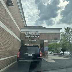 Giant Eagle Pharmacy in New Albany gift card